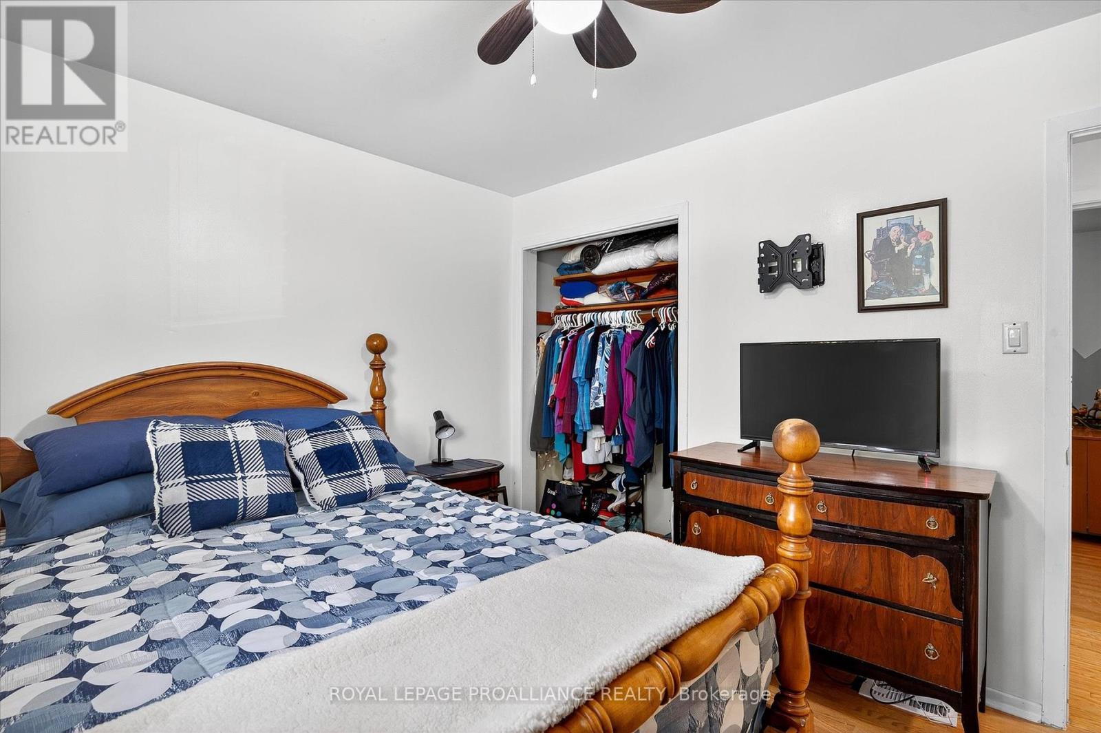 2 Seneca Road, Peterborough, Ontario  K9H 6T9 - Photo 15 - X12431992