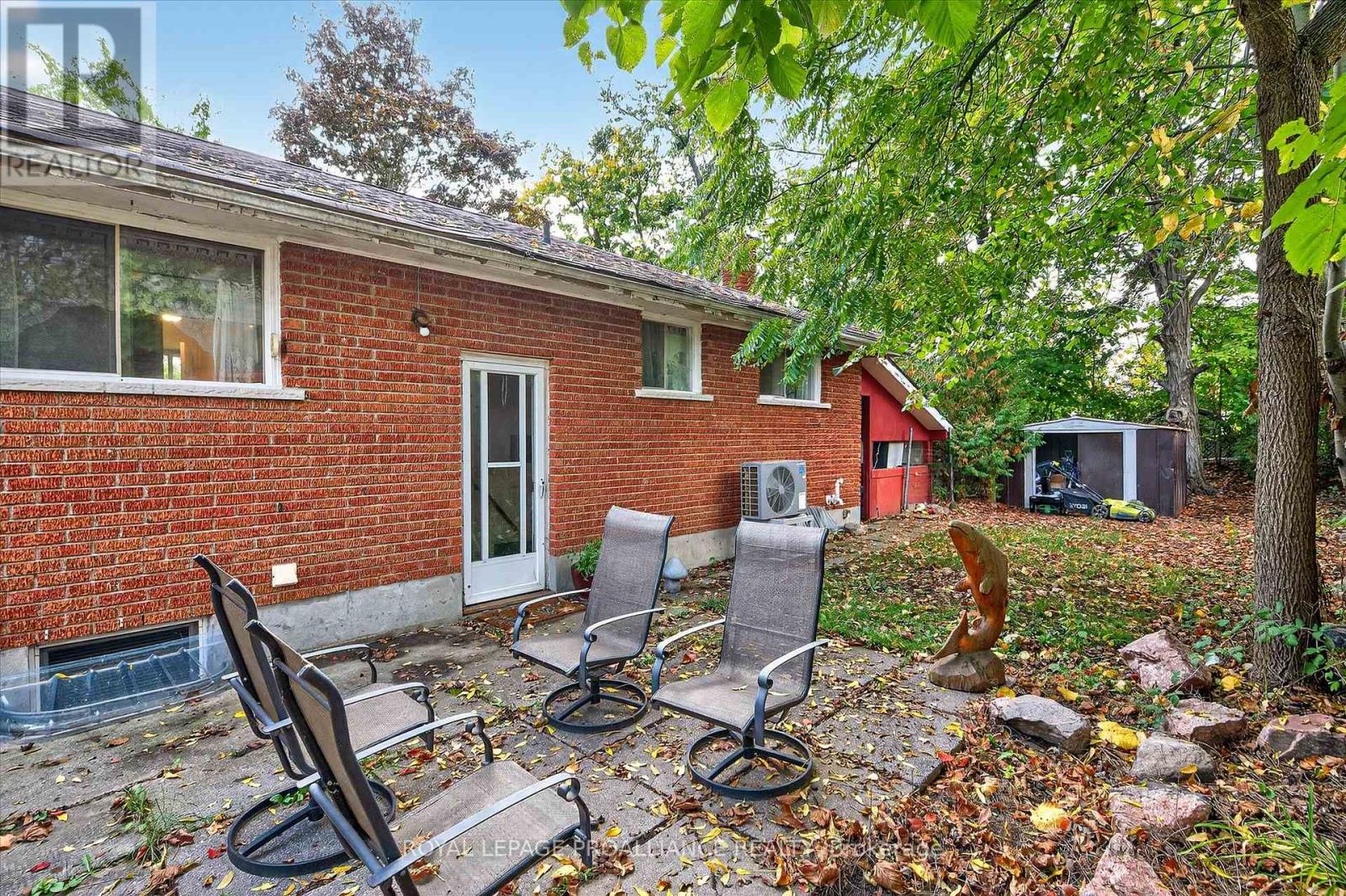 2 Seneca Road, Peterborough, Ontario  K9H 6T9 - Photo 32 - X12431992