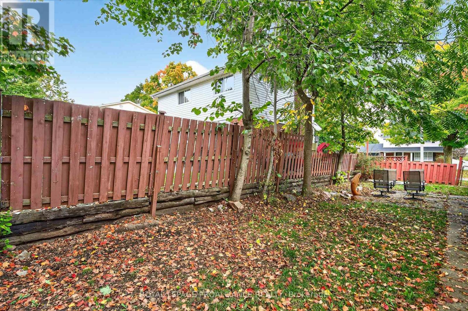 2 Seneca Road, Peterborough, Ontario  K9H 6T9 - Photo 35 - X12431992