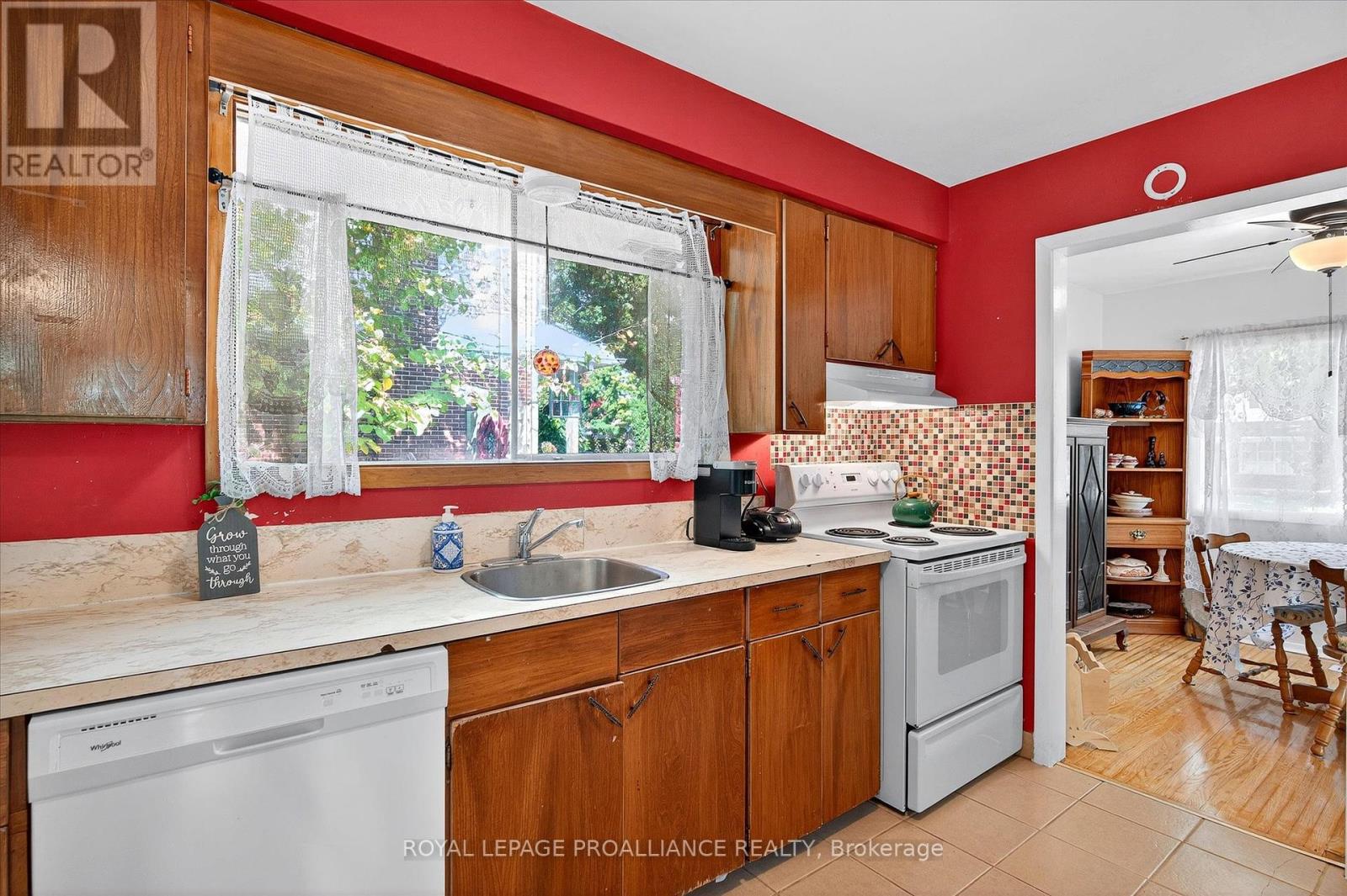 2 Seneca Road, Peterborough, Ontario  K9H 6T9 - Photo 42 - X12431992