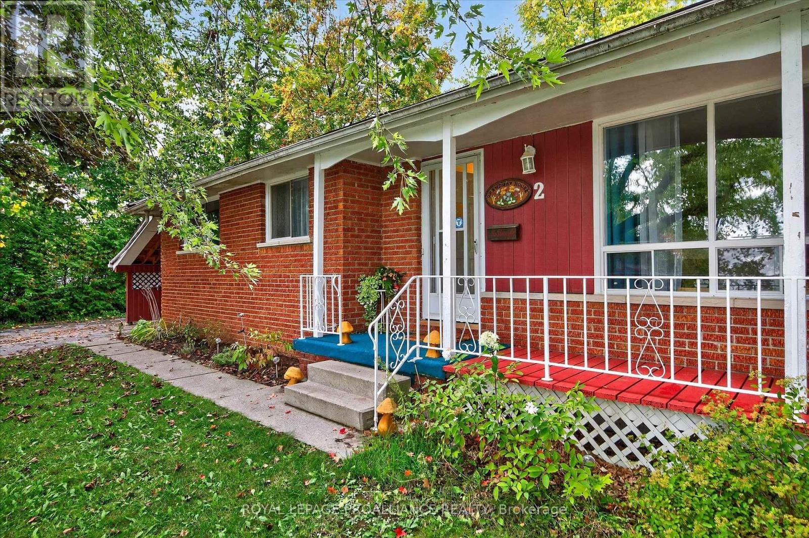 2 Seneca Road, Peterborough, Ontario  K9H 6T9 - Photo 46 - X12431992
