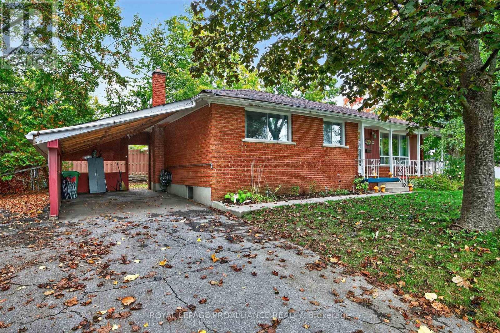 2 Seneca Road, Peterborough, Ontario  K9H 6T9 - Photo 49 - X12431992