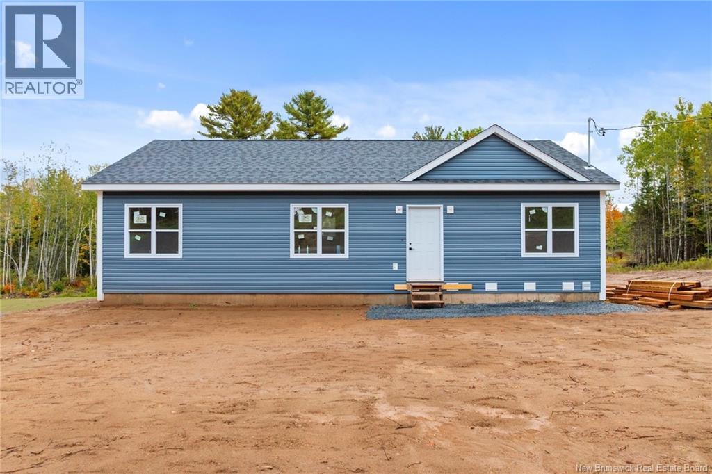 124 Horseman Road, Fredericton Junction, New Brunswick  E5L 1W5 - Photo 2 - NB127566