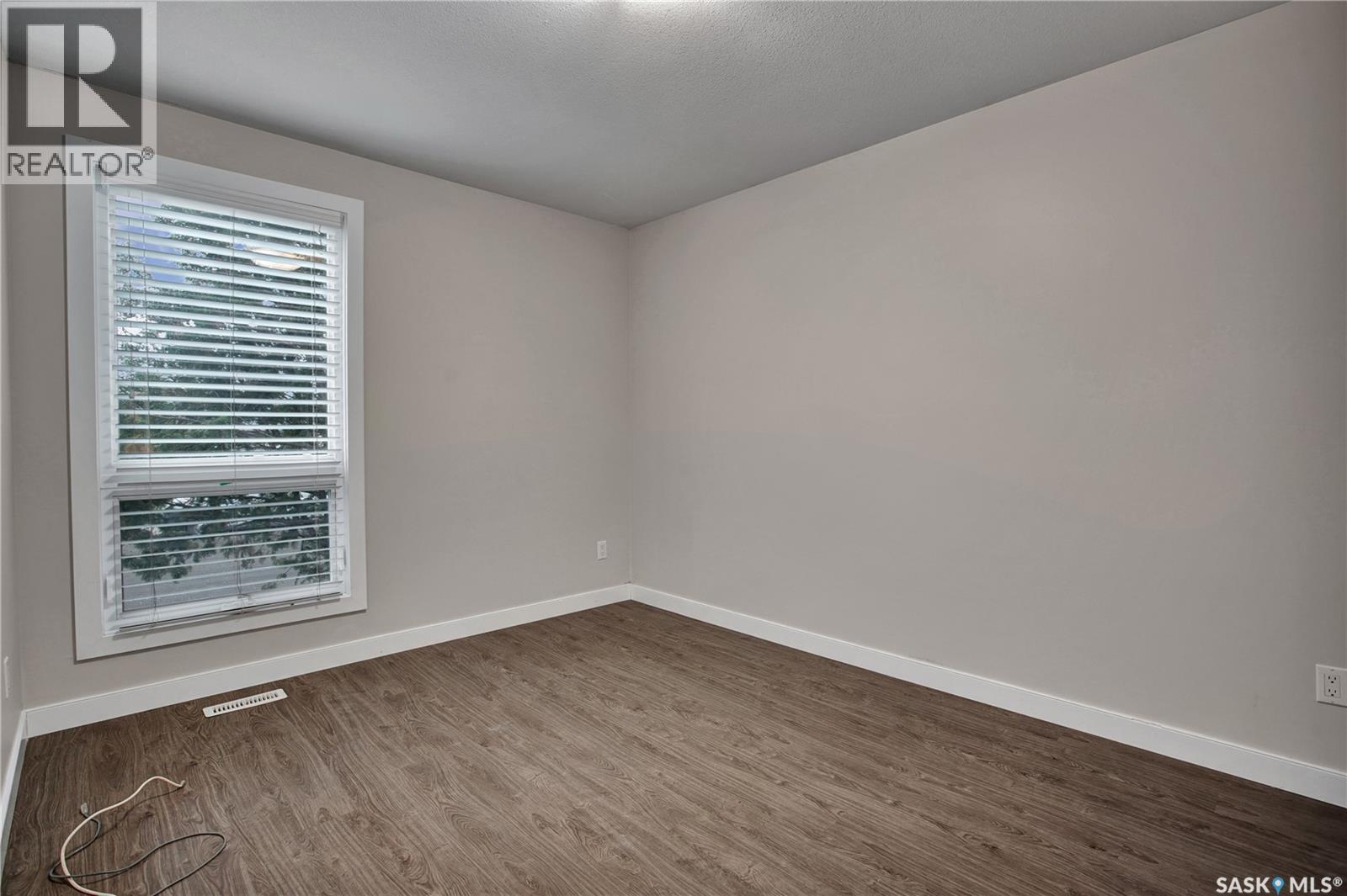 610 Guelph Crescent, Saskatoon, Saskatchewan  S7H 4R6 - Photo 12 - SK019585