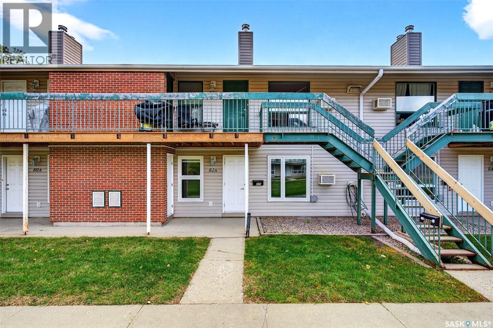 A 82 Nollet Avenue, Regina, Saskatchewan  S4T 7P9 - Photo 2 - SK019581