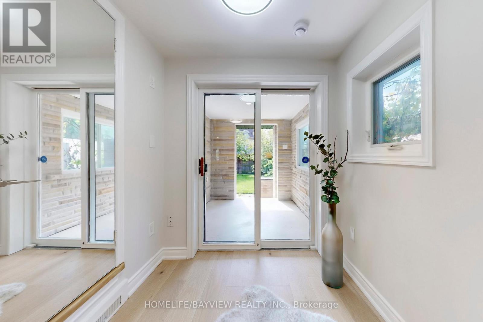 313 Churchill Avenue, Toronto, Ontario  M2R 1E6 - Photo 16 - C12431671