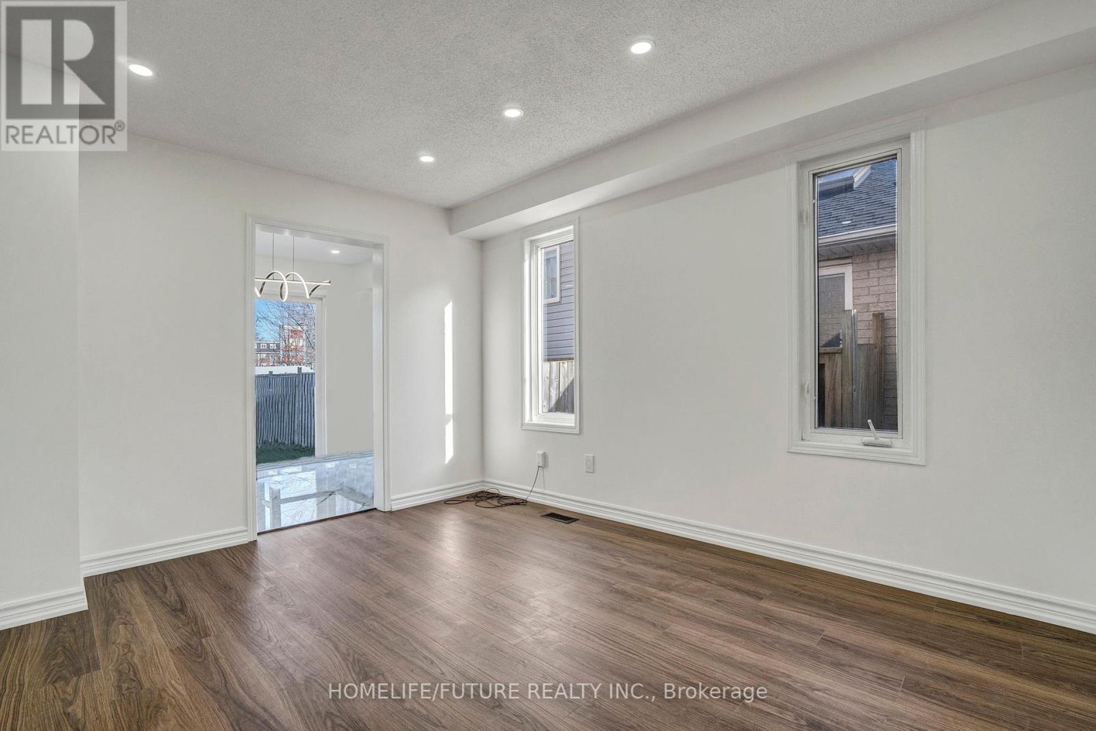 1803 Dalhousie Crescent, Oshawa, Ontario  L1G 8C6 - Photo 4 - E12431592