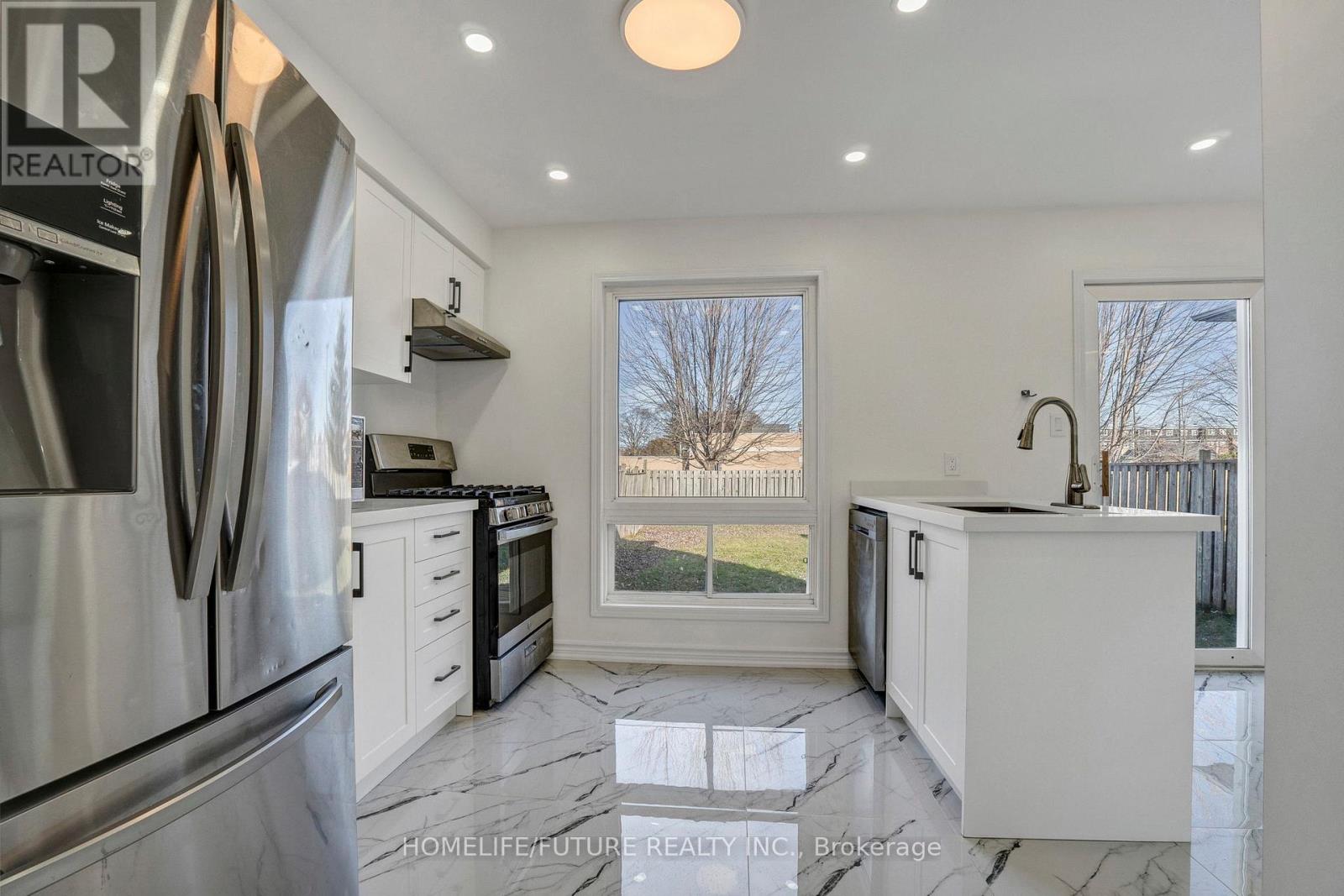 1803 Dalhousie Crescent, Oshawa, Ontario  L1G 8C6 - Photo 8 - E12431592