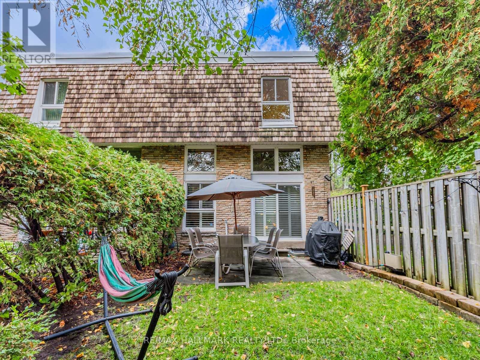119 Wild Briar Way, Toronto, Ontario  M2J 2L2 - Photo 25 - C12431499