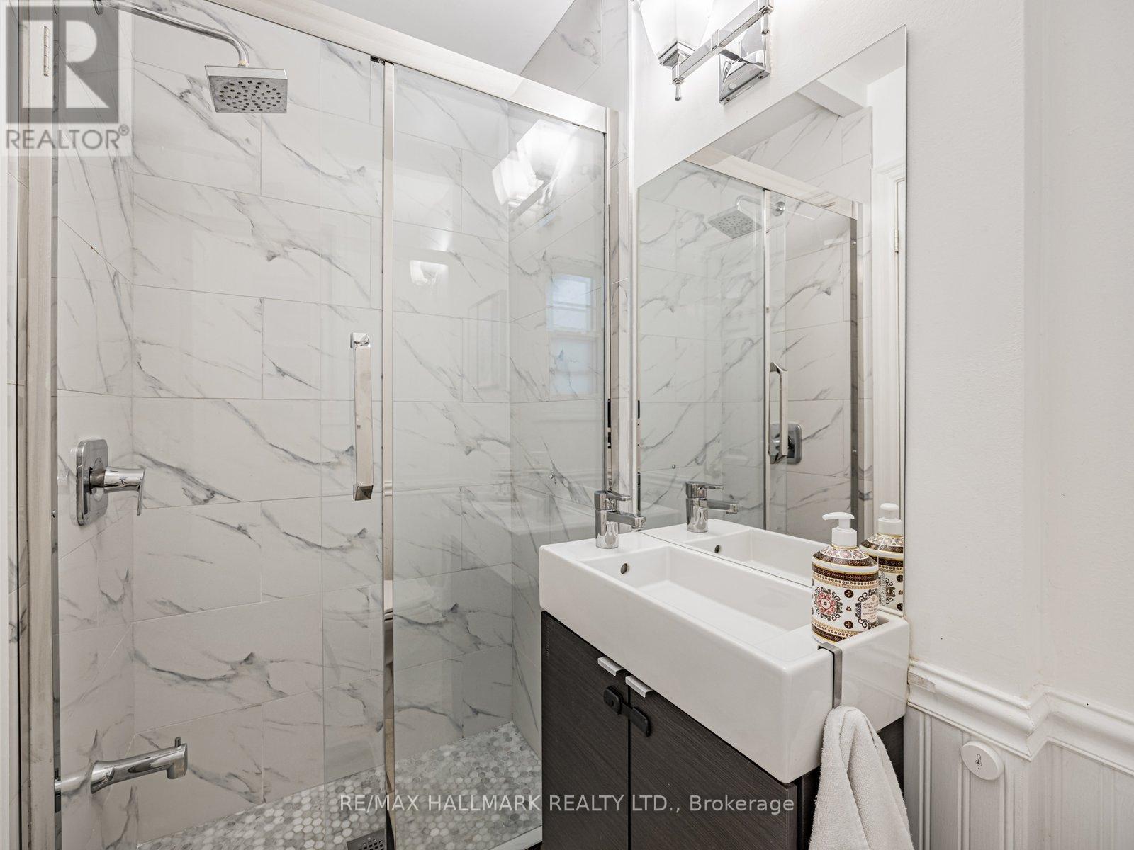 119 Wild Briar Way, Toronto, Ontario  M2J 2L2 - Photo 23 - C12431499