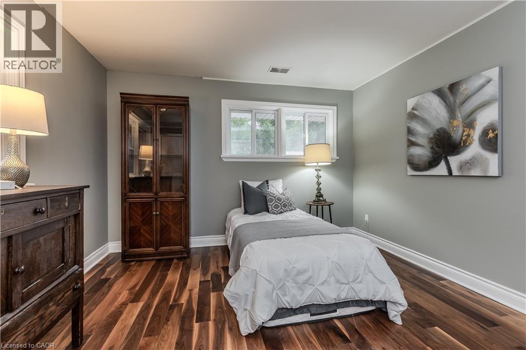 112 Hillcrest Avenue, Dundas, Ontario  L9H 4X3 - Photo 33 - 40773999