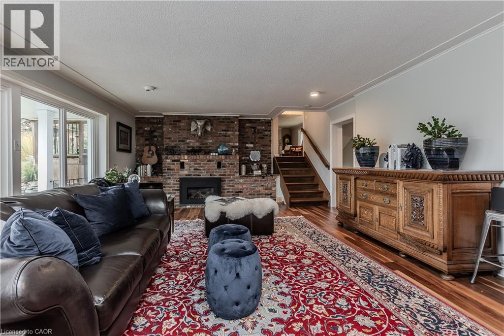 112 Hillcrest Avenue, Dundas, Ontario  L9H 4X3 - Photo 38 - 40773999