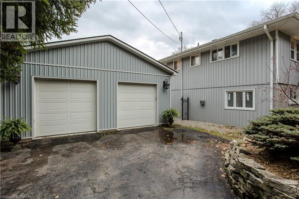112 Hillcrest Avenue, Dundas, Ontario  L9H 4X3 - Photo 43 - 40773999