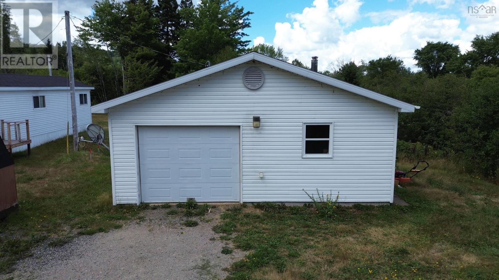 810 Highway 252, Stewartdale, Nova Scotia  B0E 3M0 - Photo 3 - 202521637