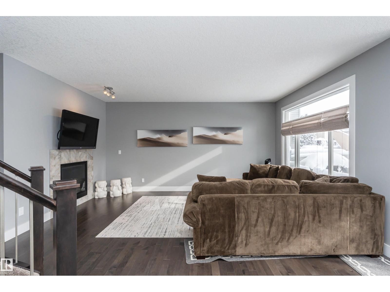 837 Hodgins Rd Nw, Edmonton, Alberta  T6M 0K8 - Photo 9 - E4459932