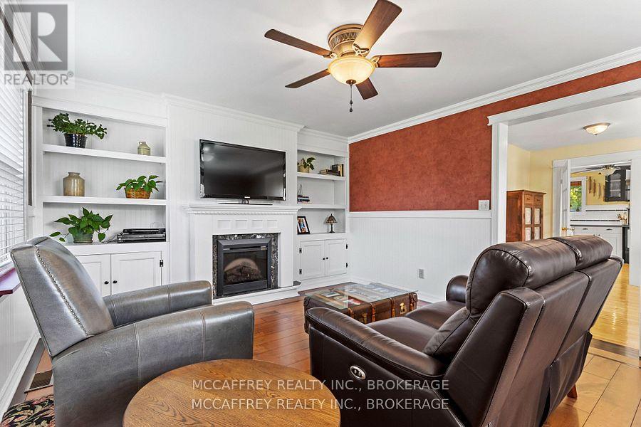 4291 Old Hwy 2, Belleville, Ontario  K8N 4Z4 - Photo 13 - X12432169