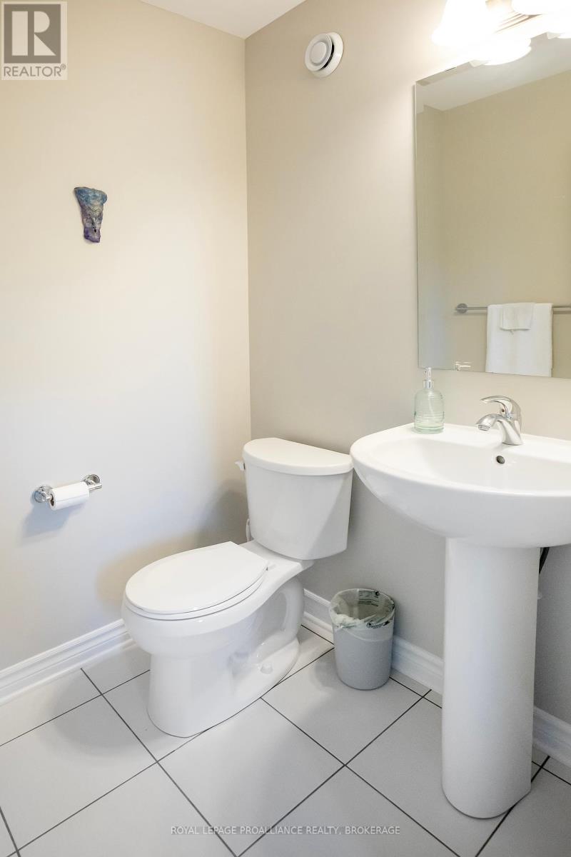 1390 Demers Avenue, Kingston, Ontario  K7M 0H8 - Photo 20 - X12432191