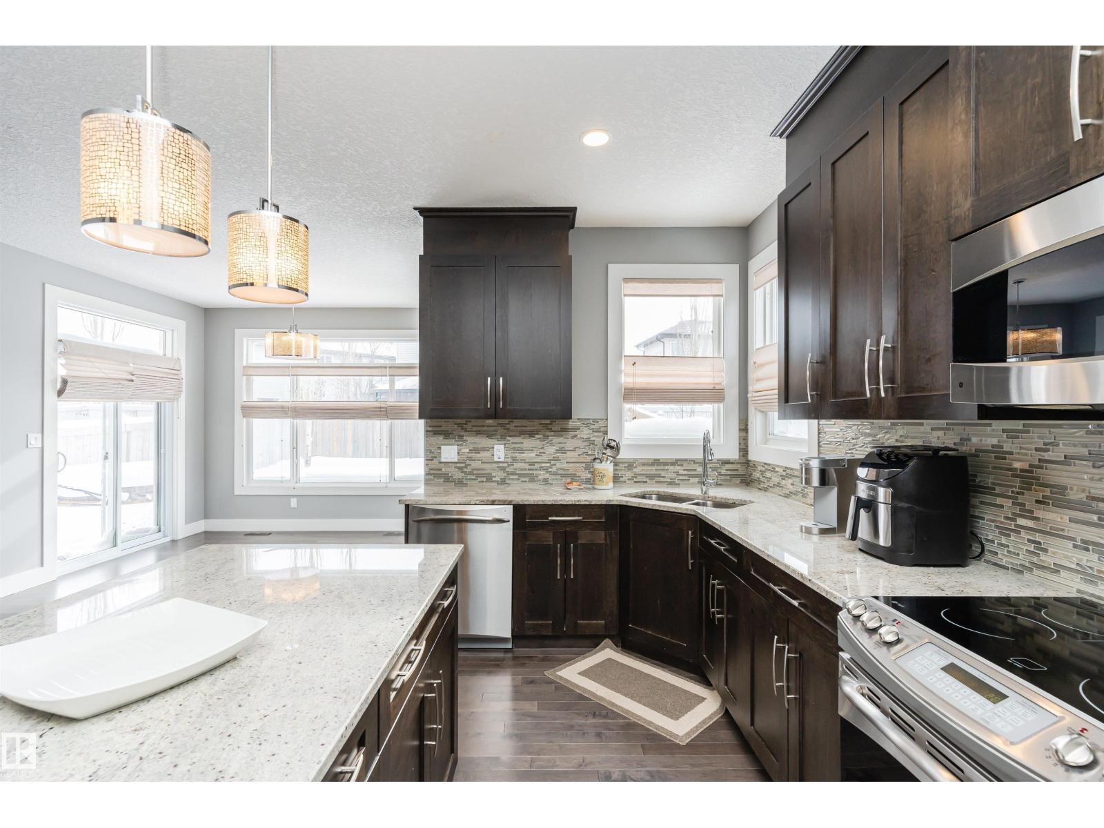 837 Hodgins Rd Nw, Edmonton, Alberta  T6M 0K8 - Photo 18 - E4459932