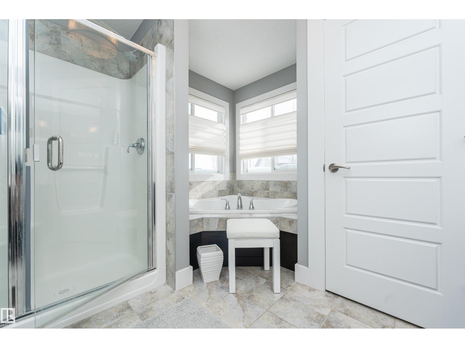 837 Hodgins Rd Nw, Edmonton, Alberta  T6M 0K8 - Photo 39 - E4459932