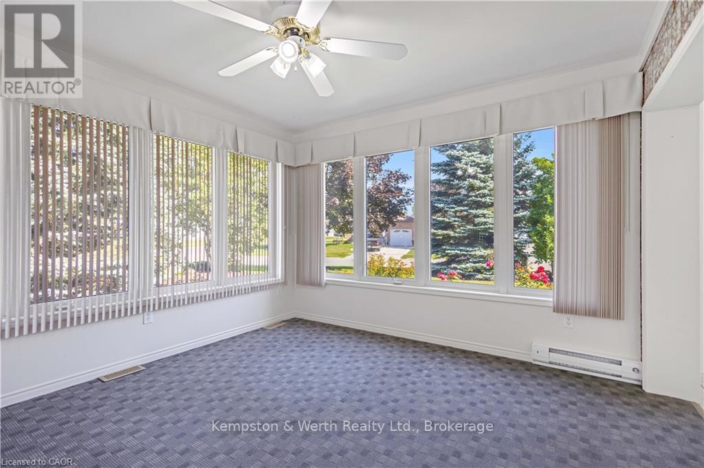 790 Lavery Street, North Perth, Ontario  N4W 3T4 - Photo 12 - X12432121