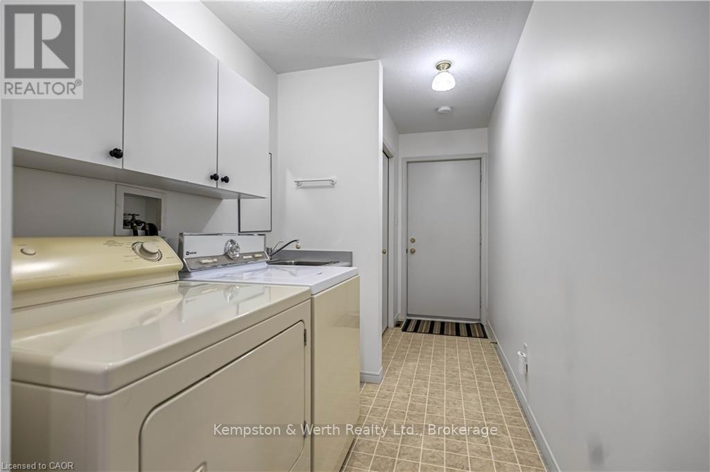 790 Lavery Street, North Perth, Ontario  N4W 3T4 - Photo 26 - X12432121