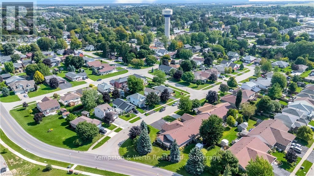 790 Lavery Street, North Perth, Ontario  N4W 3T4 - Photo 44 - X12432121