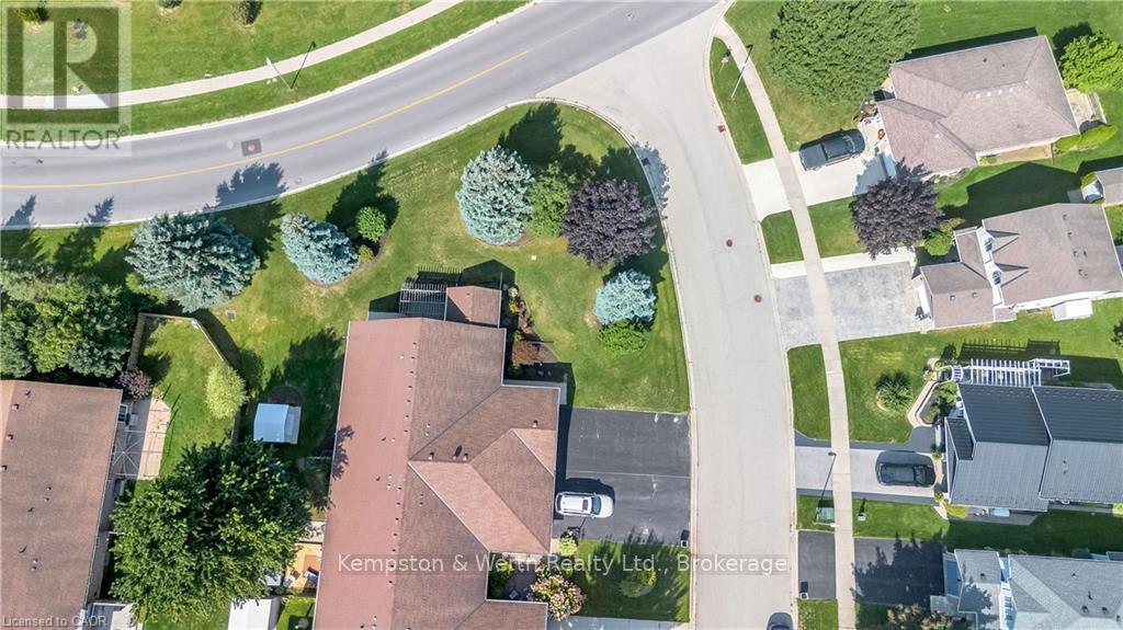 790 Lavery Street, North Perth, Ontario  N4W 3T4 - Photo 48 - X12432121