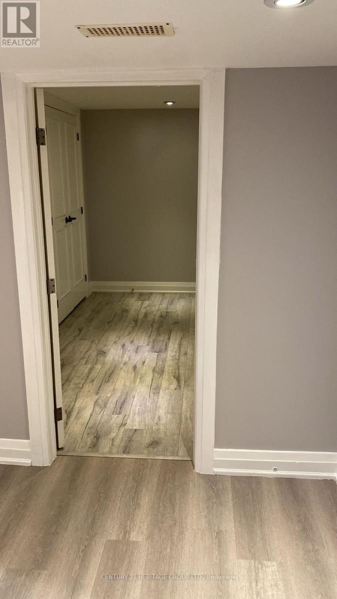 Bsmt - 39 Cartier Crescent, Richmond Hill, Ontario  L4C 2M9 - Photo 10 - N12304736
