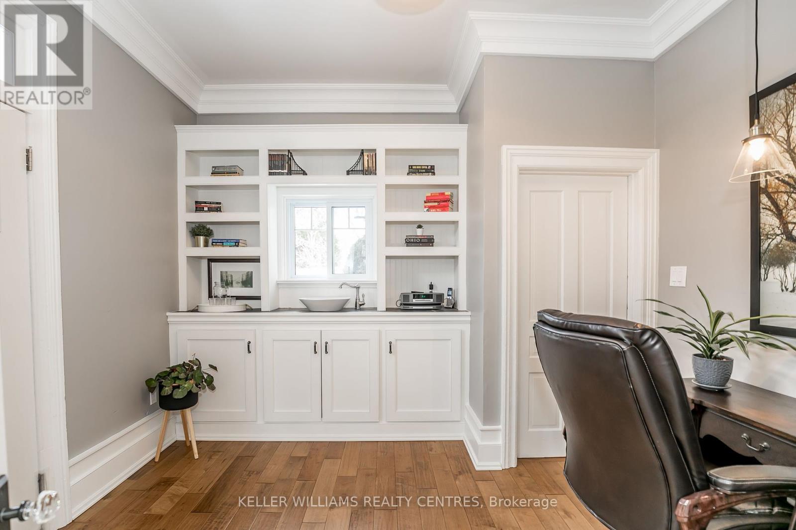 329 Park Avenue, Newmarket, Ontario  L3Y 1V4 - Photo 16 - N12422206