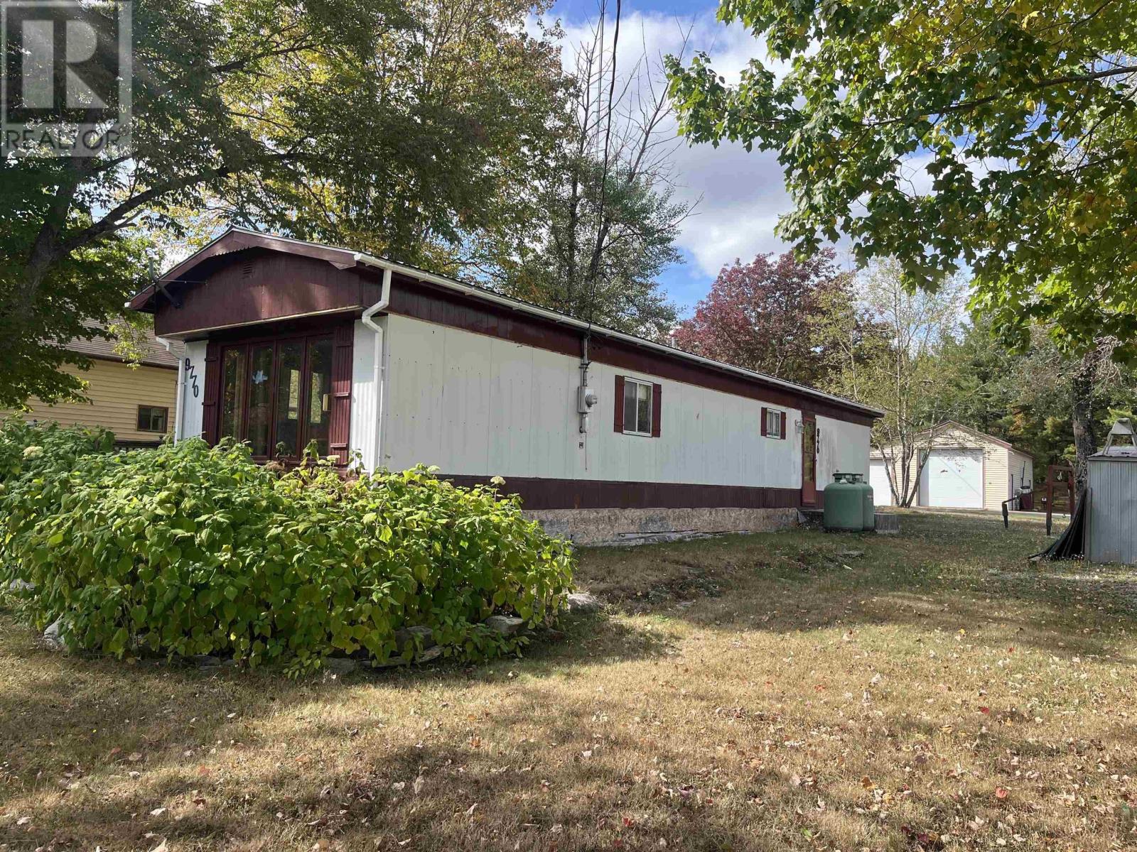 9770 Highway 8, Caledonia, Nova Scotia  B0T 1B0 - Photo 3 - 202524577