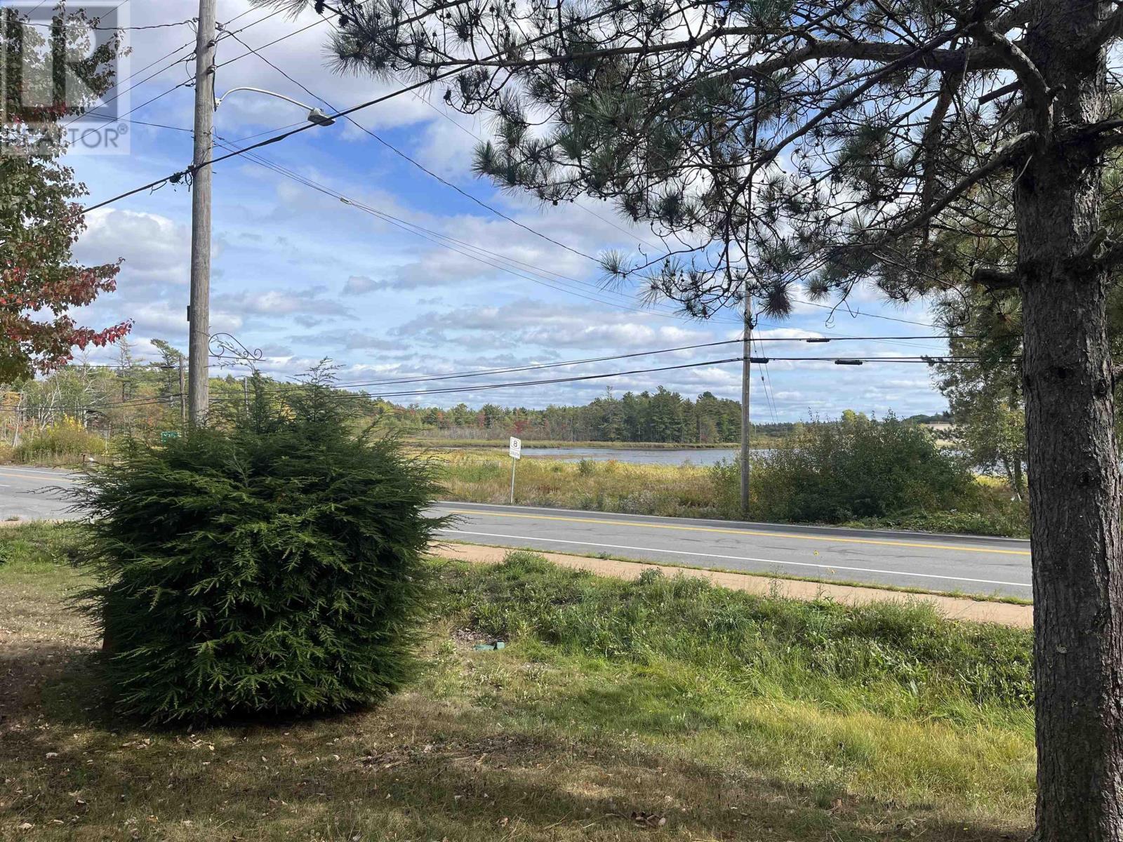 9770 Highway 8, Caledonia, Nova Scotia  B0T 1B0 - Photo 2 - 202524577