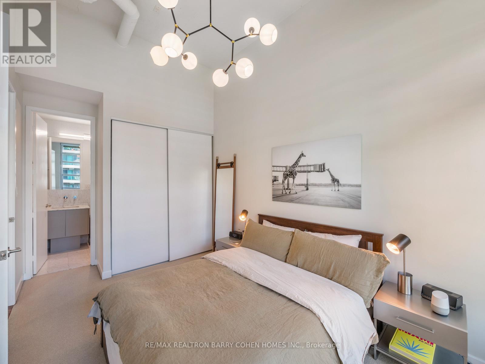 307 - 380 Macpherson Avenue, Toronto, Ontario  M4V 3E3 - Photo 11 - C12432002