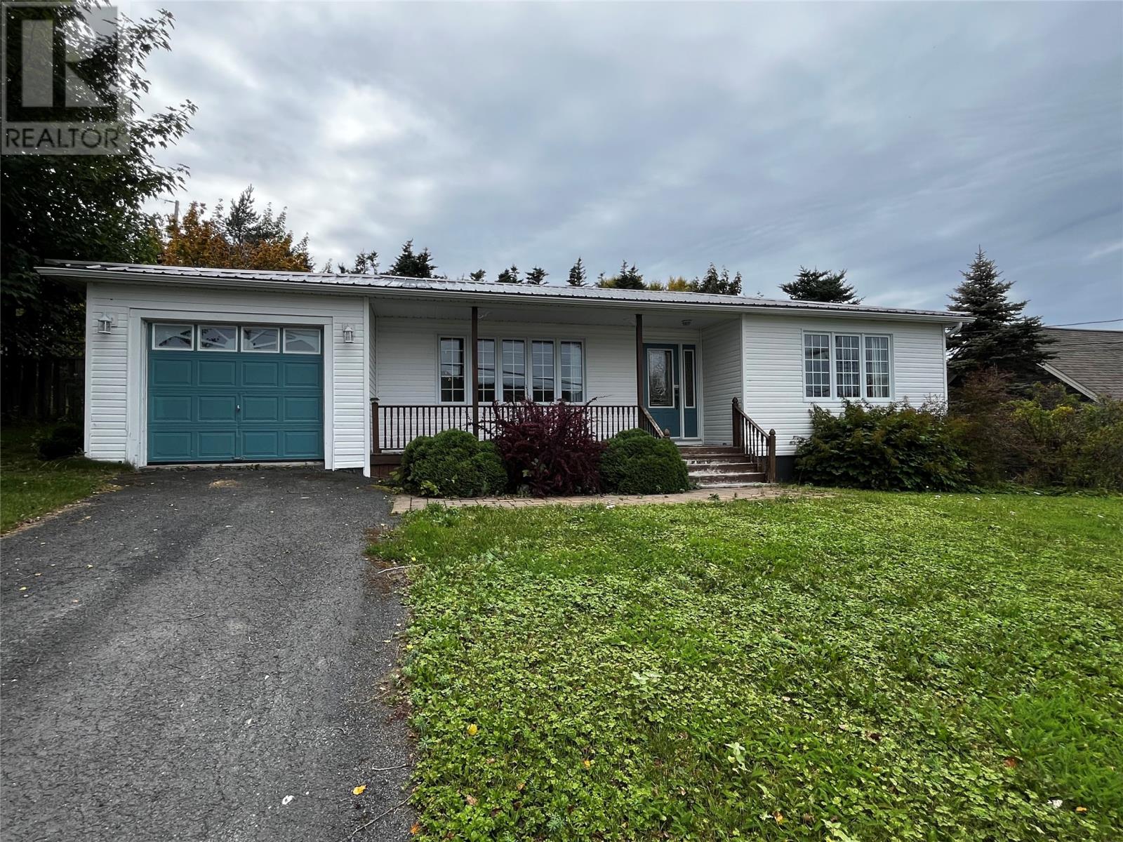 105 Main Road, Winterton, Newfoundland & Labrador  A0B 3M0 - Photo 1 - 1290961