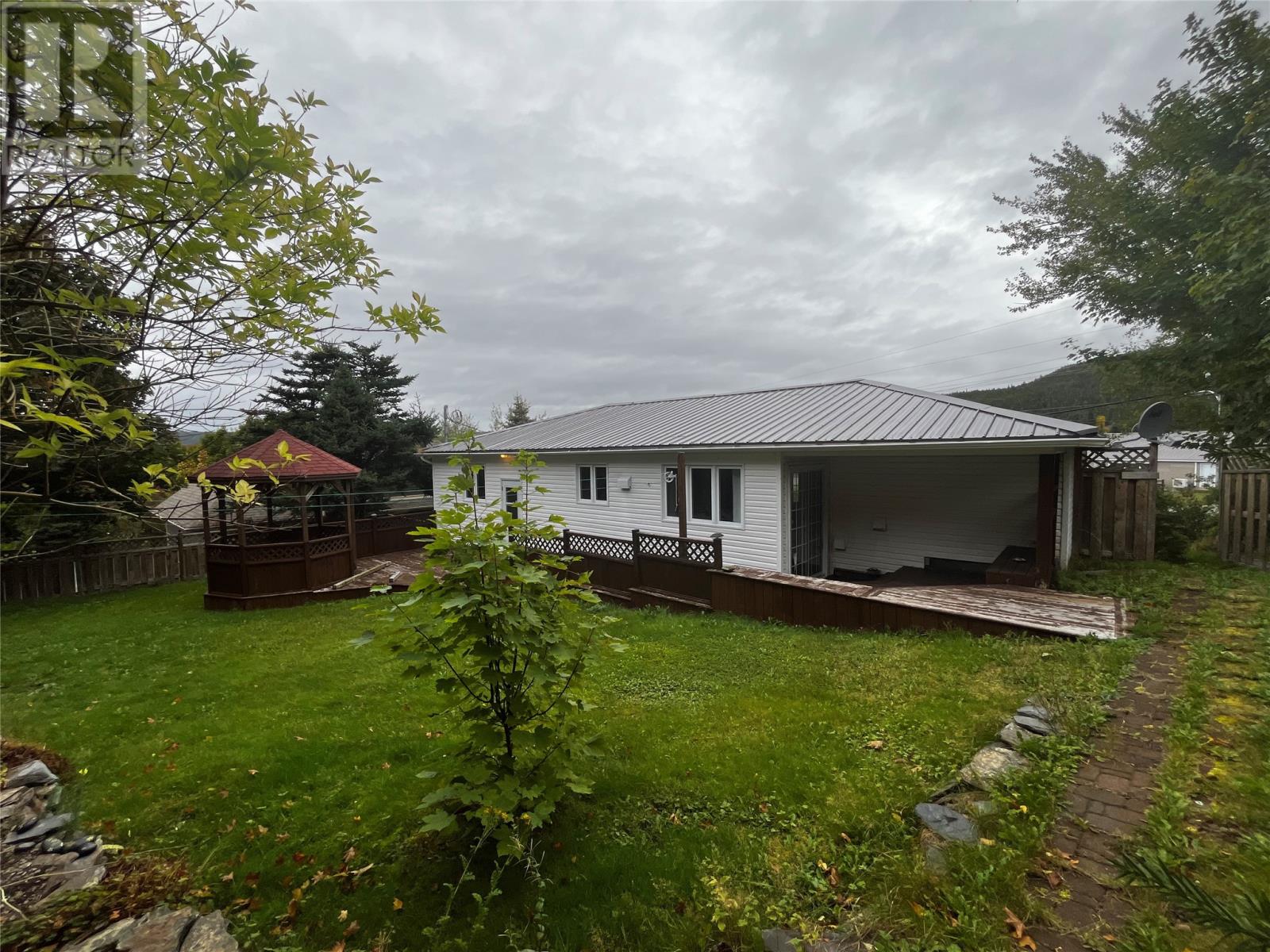 105 Main Road, Winterton, Newfoundland & Labrador  A0B 3M0 - Photo 2 - 1290961