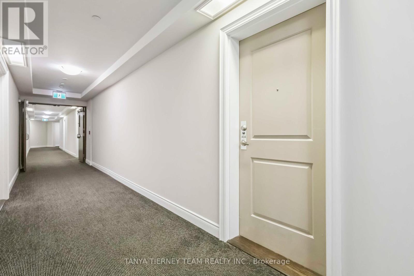 404 - 84 Aspen Springs Drive, Clarington, Ontario  L1C 0V3 - Photo 7 - E12432064