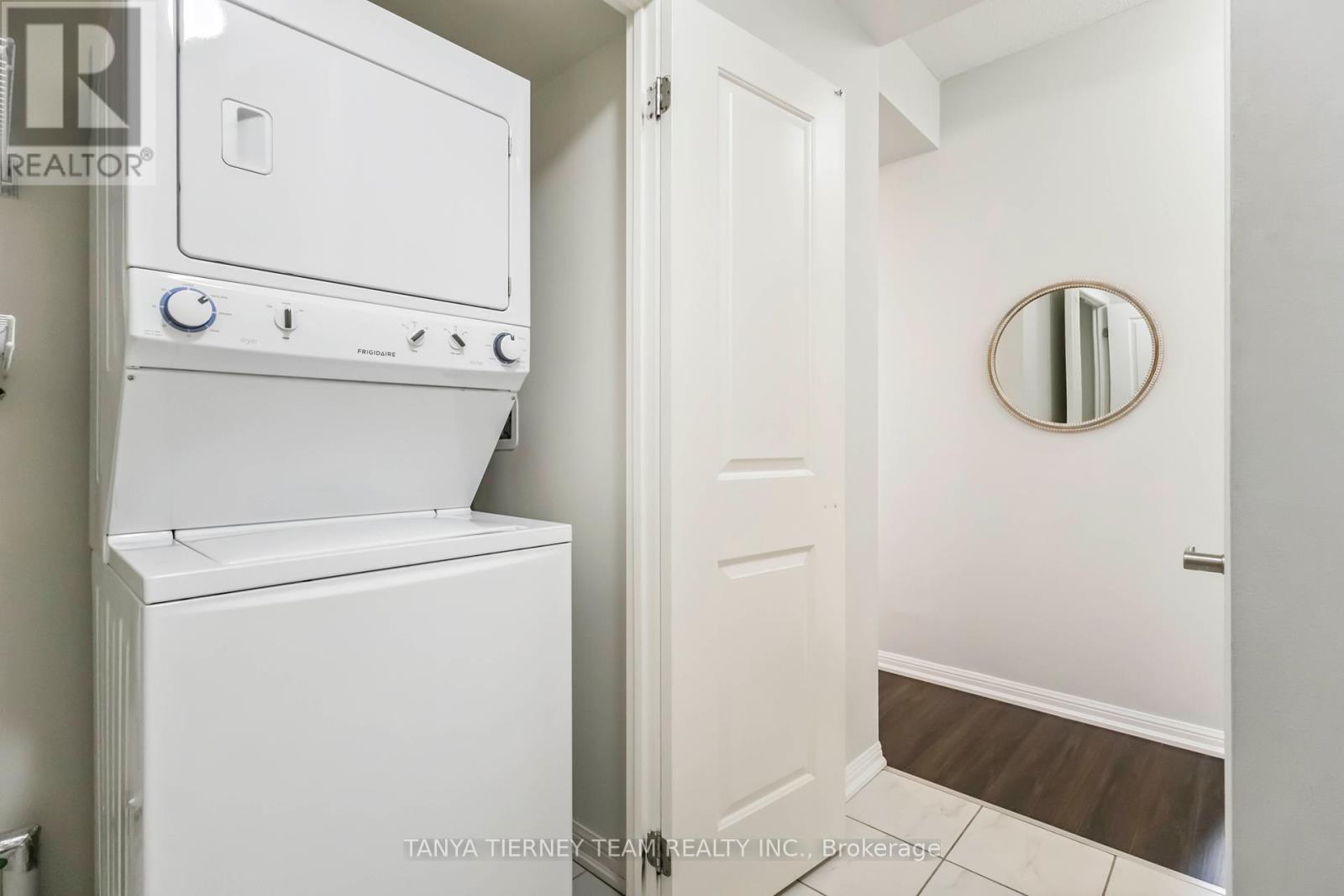 404 - 84 Aspen Springs Drive, Clarington, Ontario  L1C 0V3 - Photo 9 - E12432064