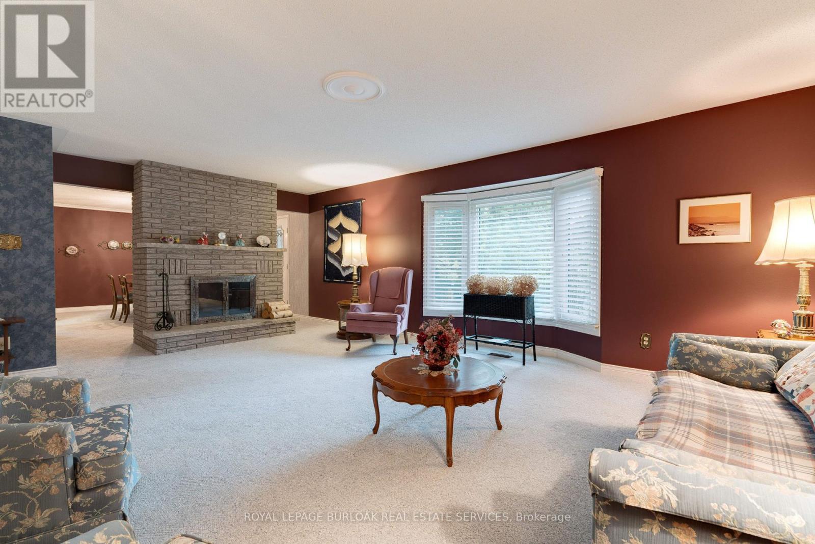 43 Acredale Drive, Hamilton, Ontario  L0R 1H2 - Photo 7 - X12420961