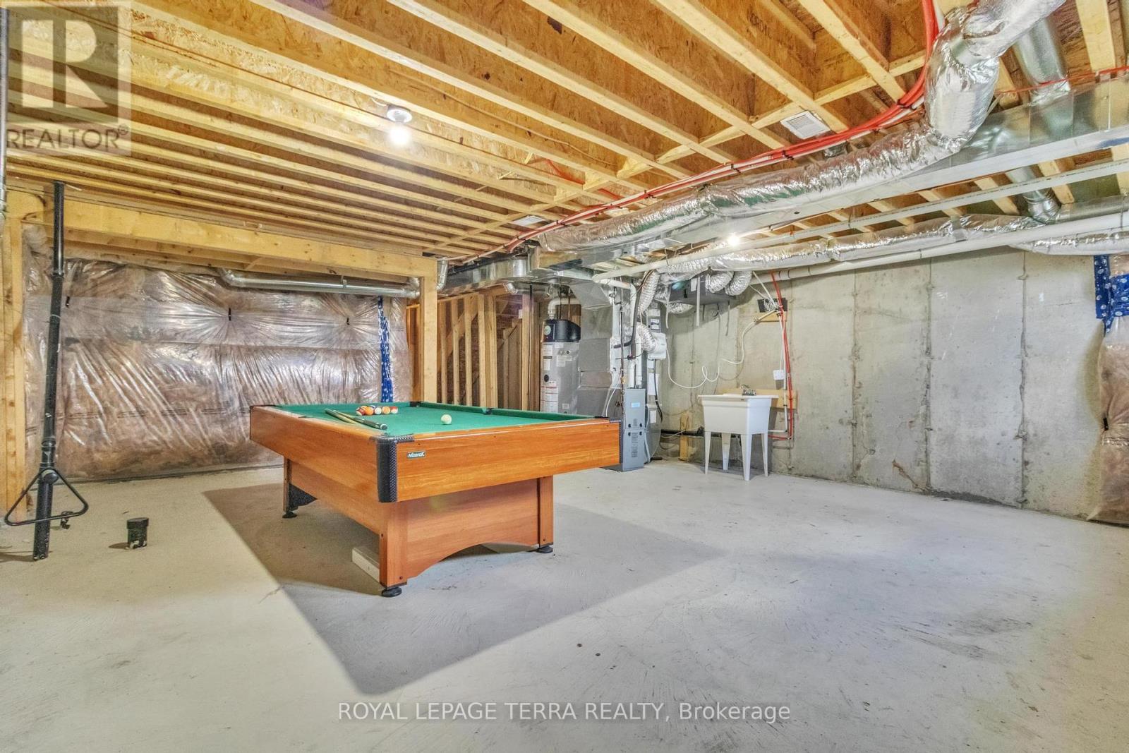 352 Bismark Drive, Cambridge, Ontario  N1S 0C6 - Photo 46 - X12427093
