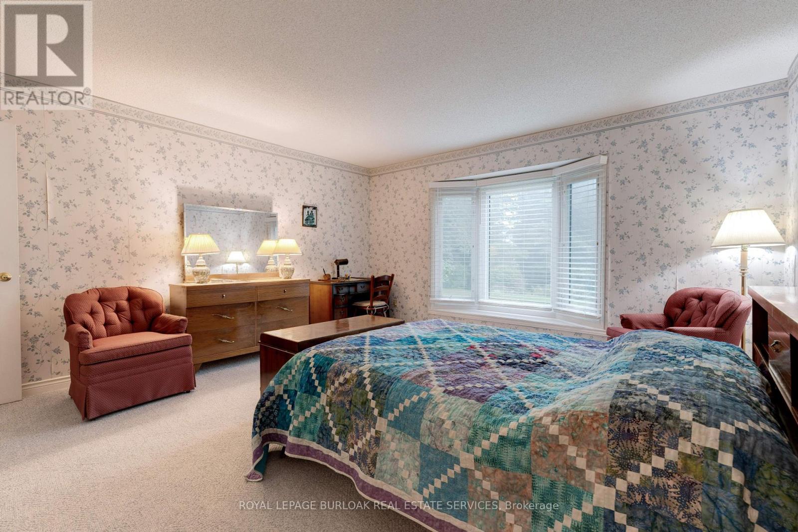 43 Acredale Drive, Hamilton, Ontario  L0R 1H2 - Photo 17 - X12420961