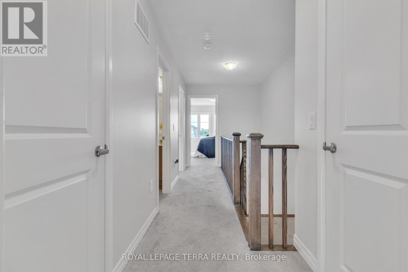 352 Bismark Drive, Cambridge, Ontario  N1S 0C6 - Photo 25 - X12427093