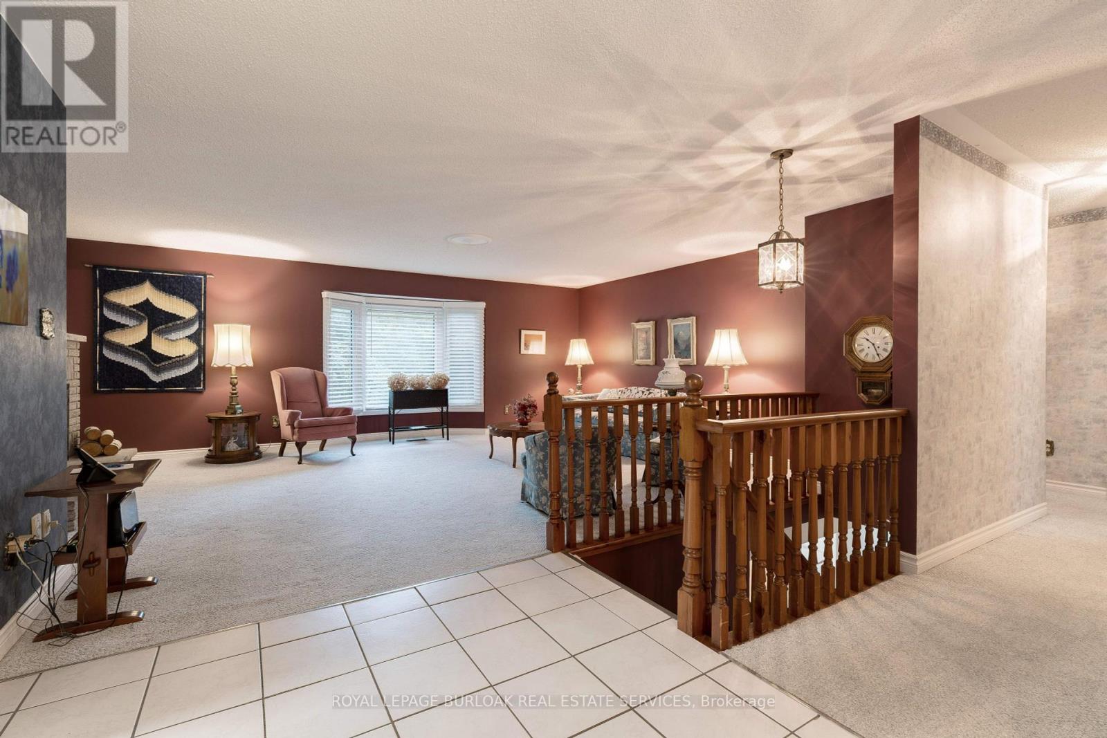 43 Acredale Drive, Hamilton, Ontario  L0R 1H2 - Photo 5 - X12420961