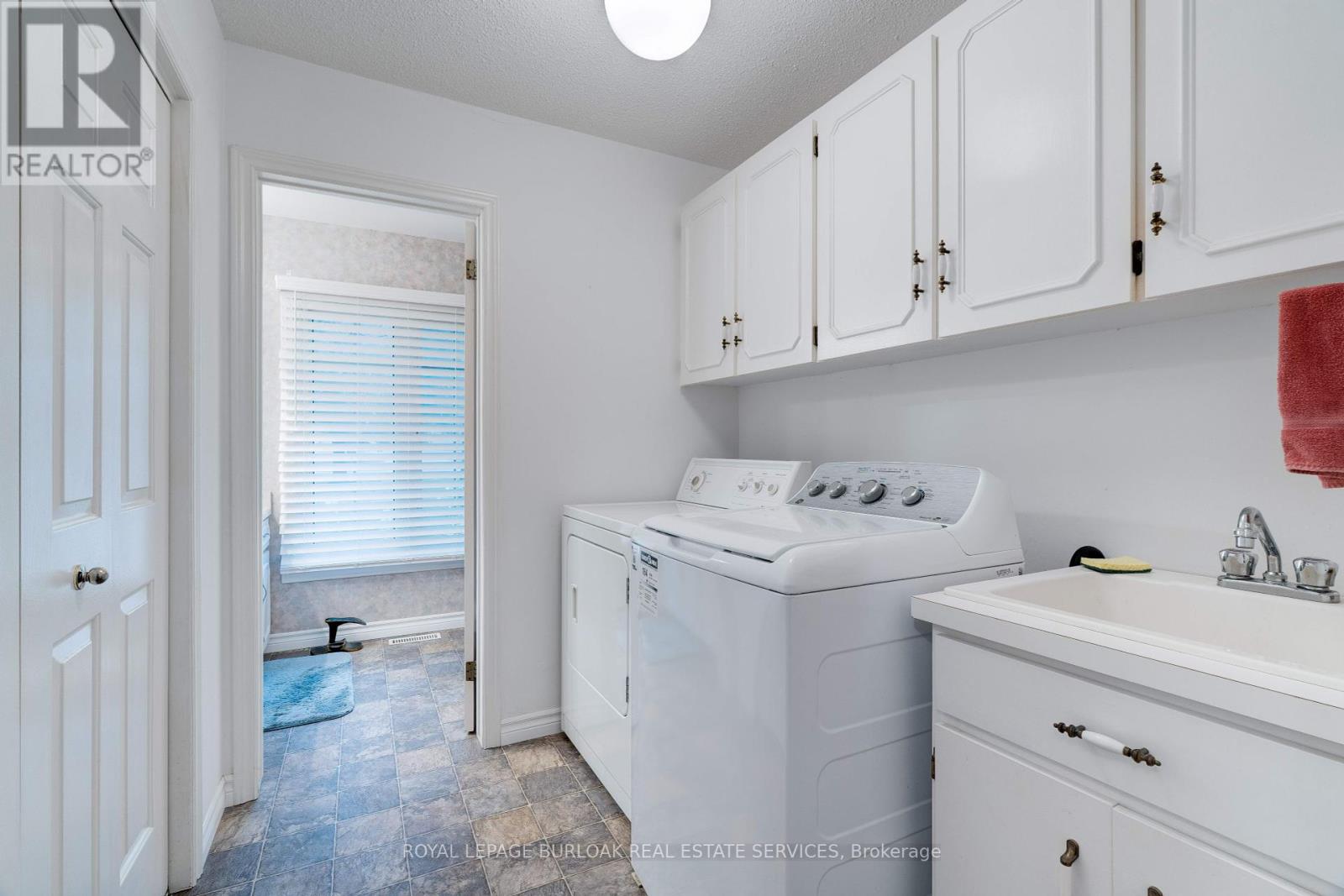43 Acredale Drive, Hamilton, Ontario  L0R 1H2 - Photo 20 - X12420961
