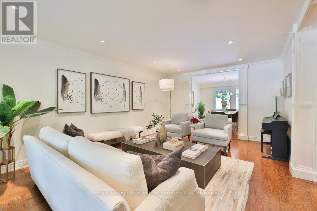 165 Digby Road, Oakville, Ontario  L6J 6A8 - Photo 3 - W12432170
