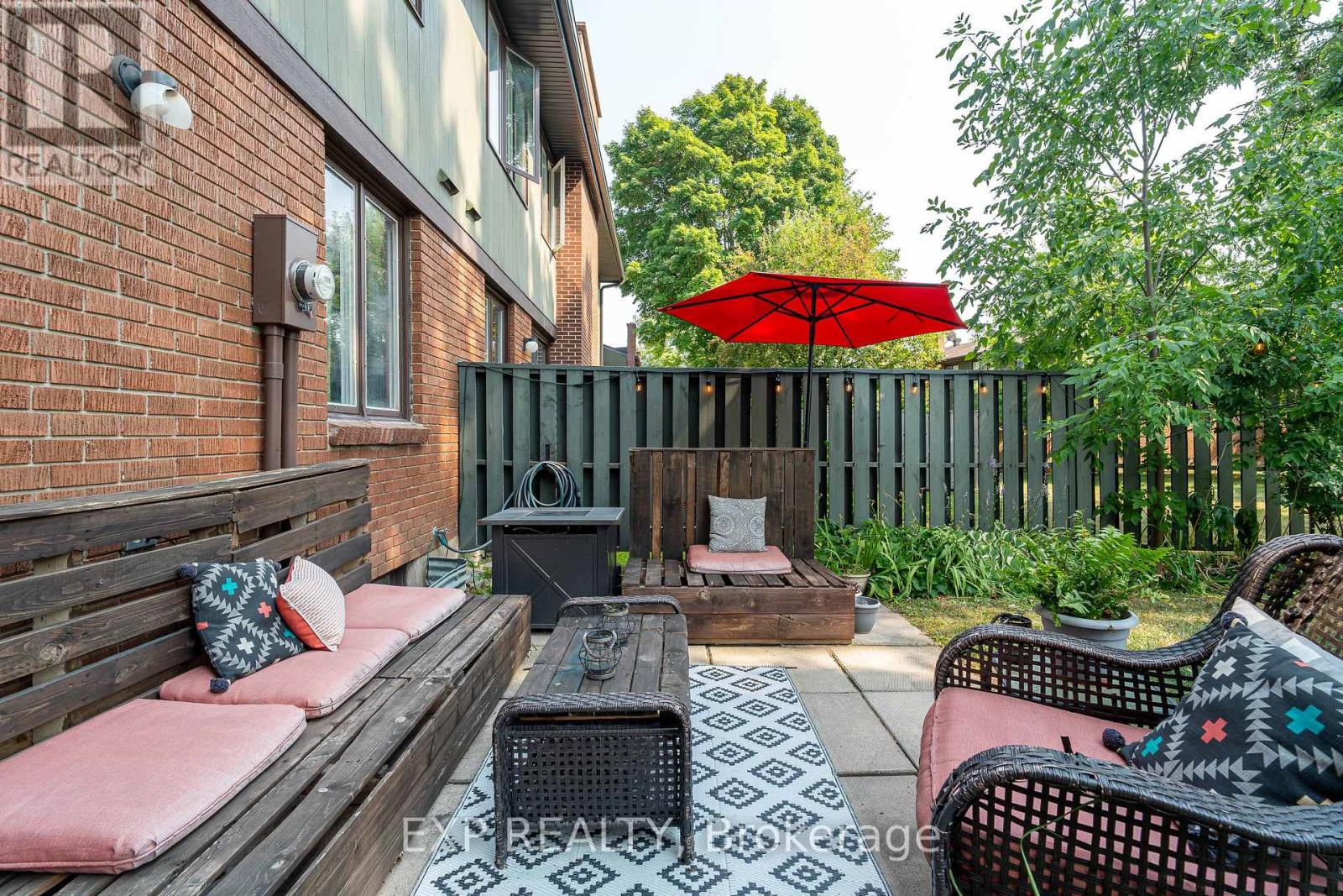 36 Bethune Way, Ottawa, Ontario  K2K 1C3 - Photo 35 - X12432096