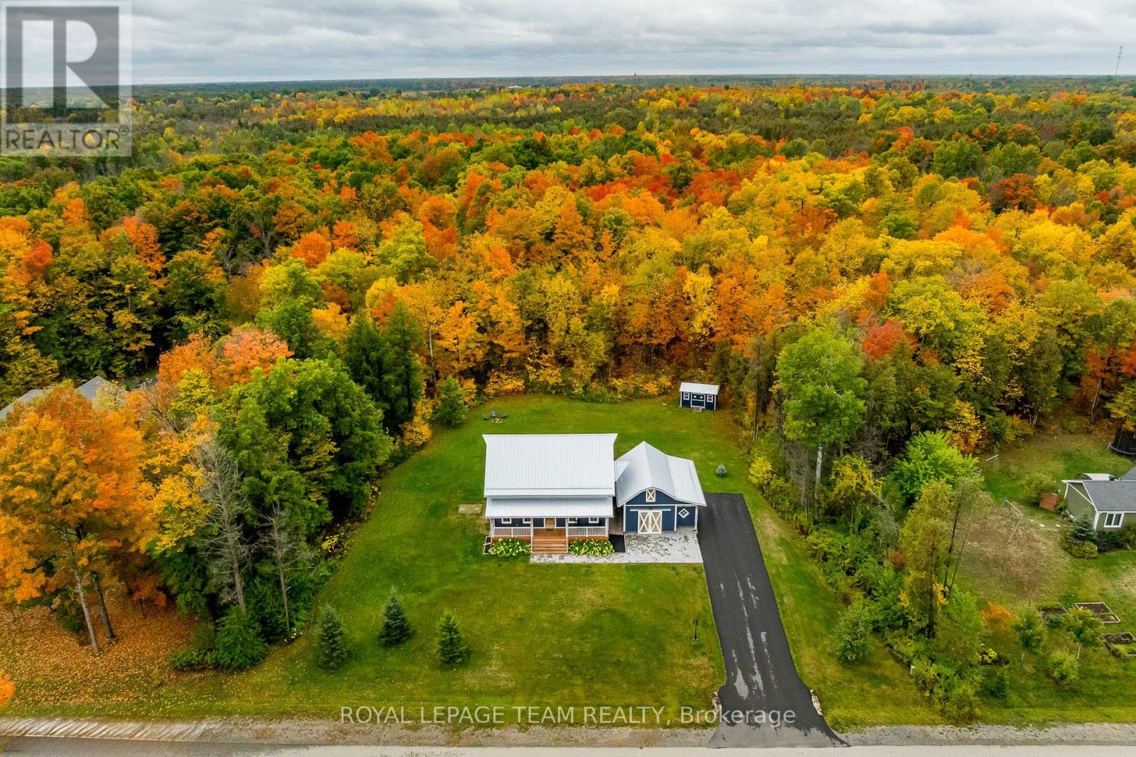 102 Brookberry Crescent, North Grenville, Ontario  K0G 1J0 - Photo 2 - X12432146