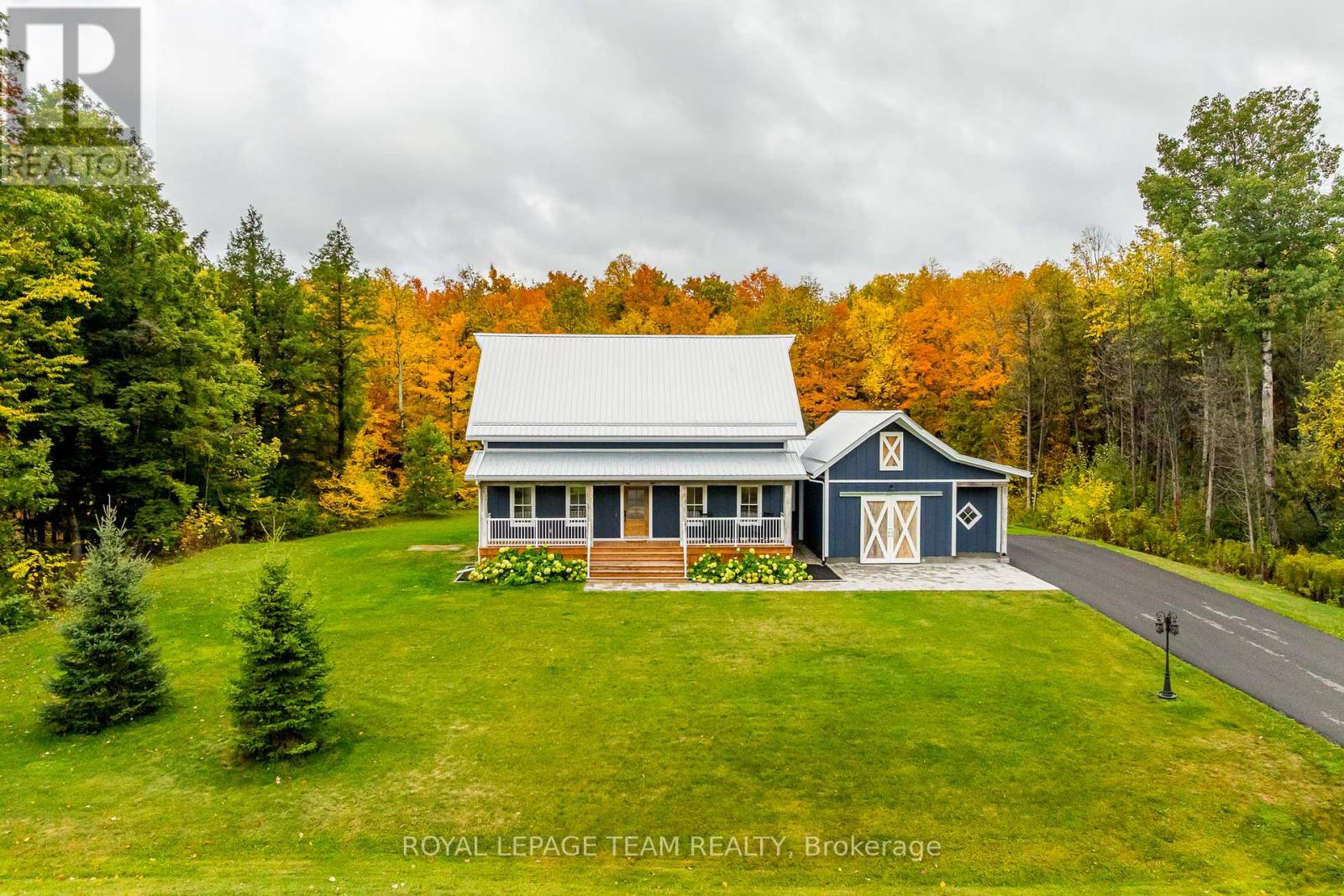 102 Brookberry Crescent, North Grenville, Ontario  K0G 1J0 - Photo 4 - X12432146