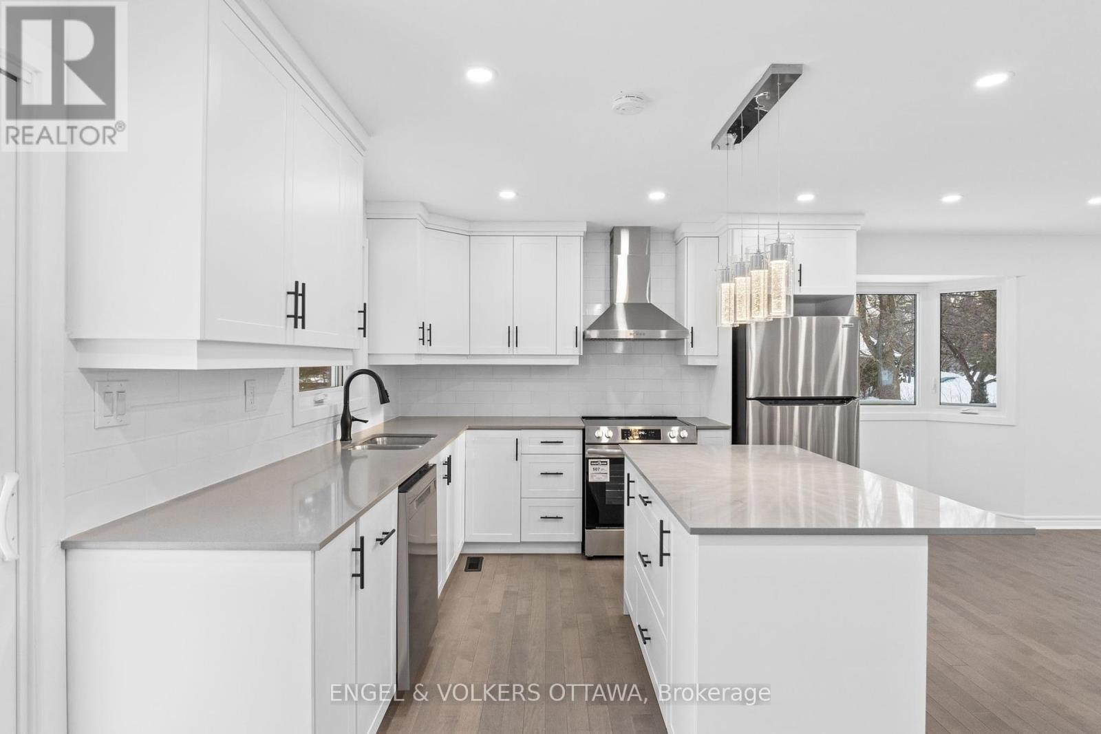 1375 Trebla Way, Ottawa, Ontario  K4P 1E4 - Photo 14 - X12432221