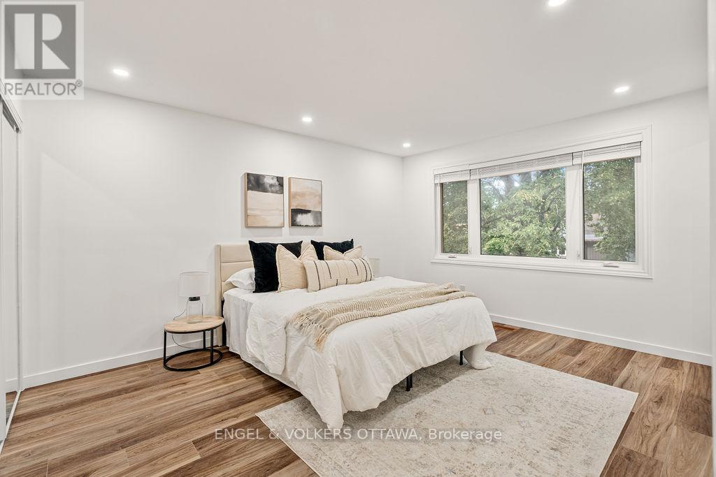 12 Bayside Private, Ottawa, Ontario  K1V 9R3 - Photo 16 - X12432232