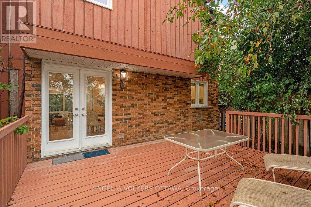 12 Bayside Private, Ottawa, Ontario  K1V 9R3 - Photo 35 - X12432232