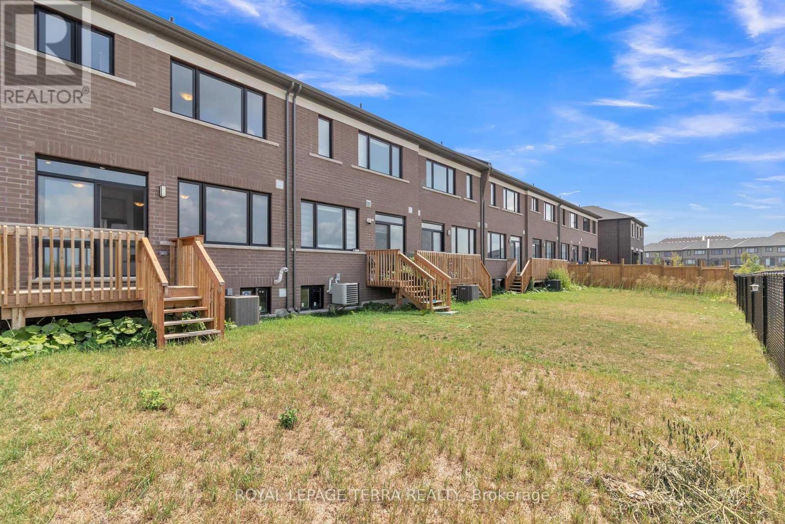 352 Bismark Drive, Cambridge, Ontario  N1S 0C6 - Photo 49 - X12427093